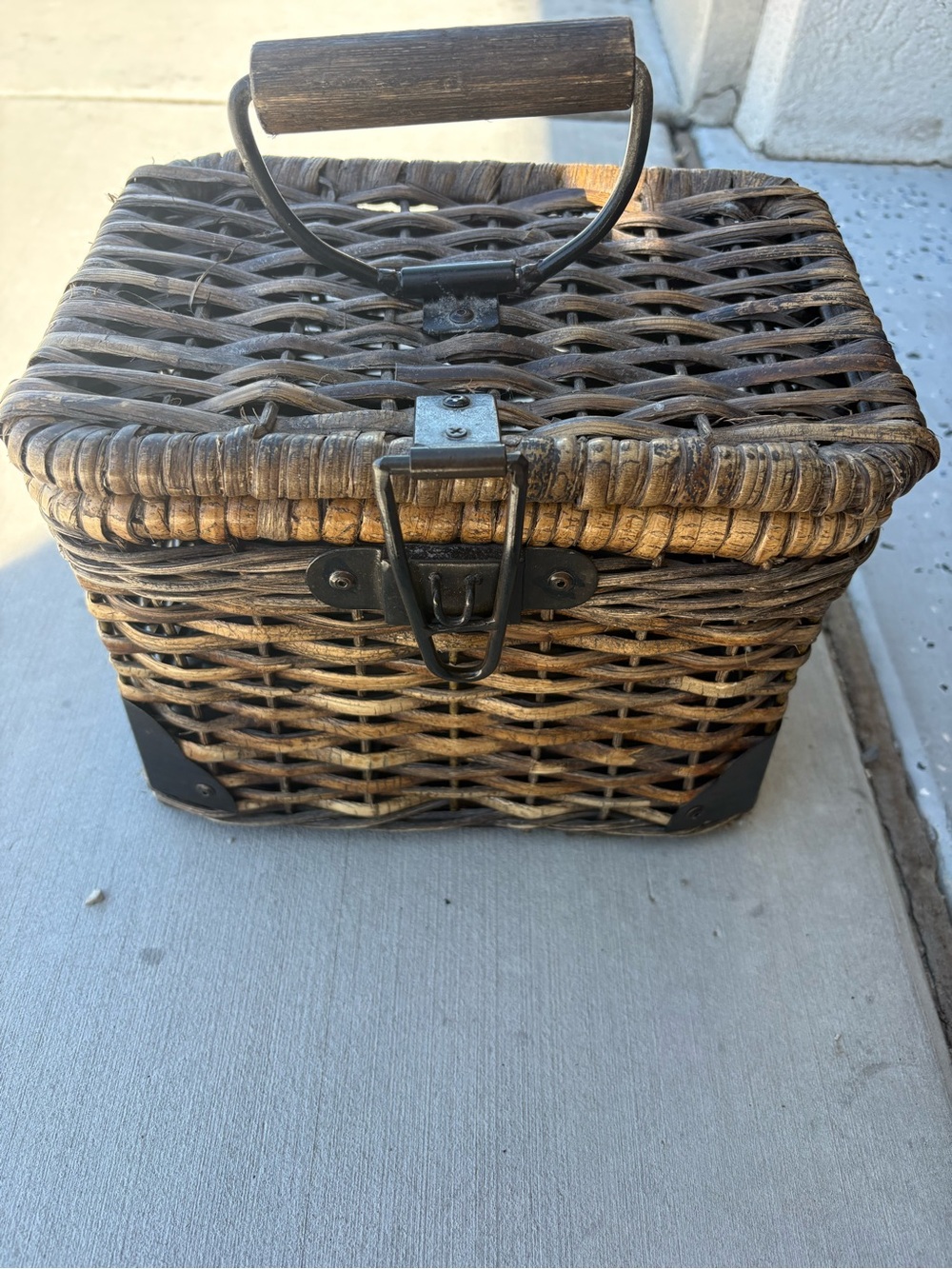 Rustic Brown Woven Storage Basket with Handle